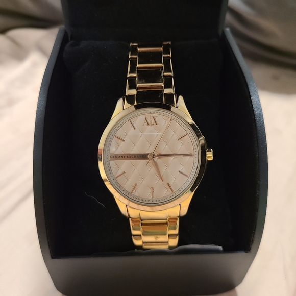 Armani Exchange rose gold watch - Picture 3 of 5